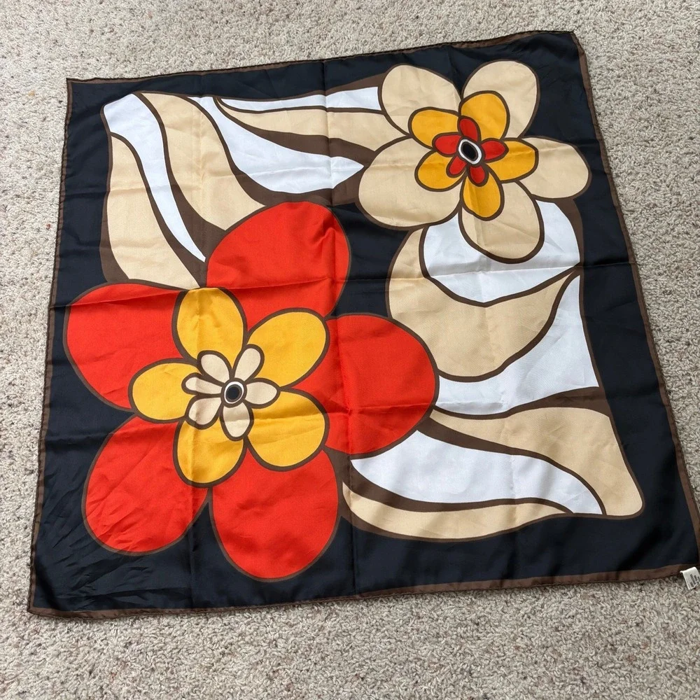 VTG Groovy Flower Square Scarf Black Orange Psychedelic Italy Made Trevira Retro